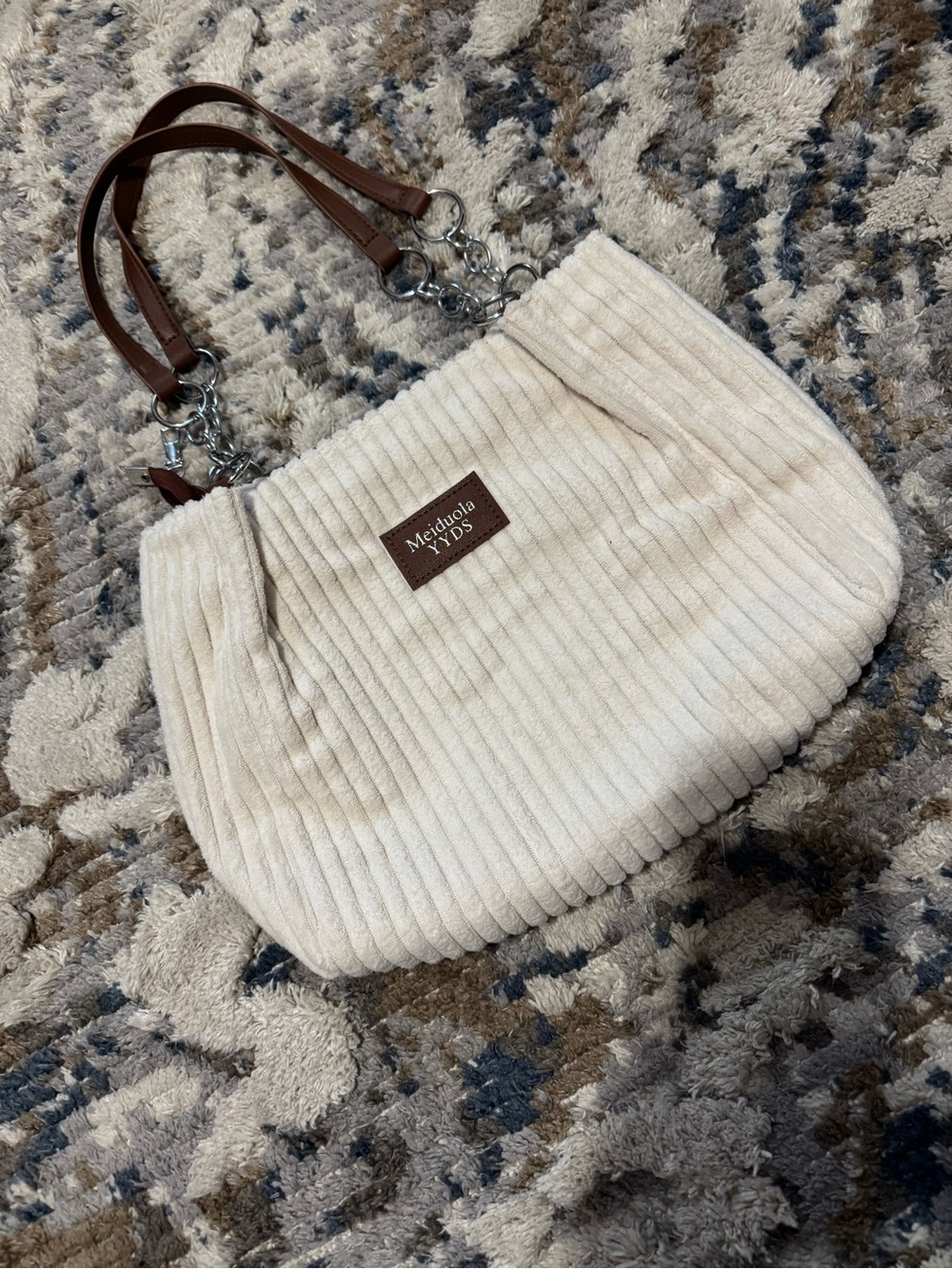 ✅🩷 $5 items for $25 Minimum. Cream Ribbed Shoulder Bag with Brown Handles - Picture 2 of 11